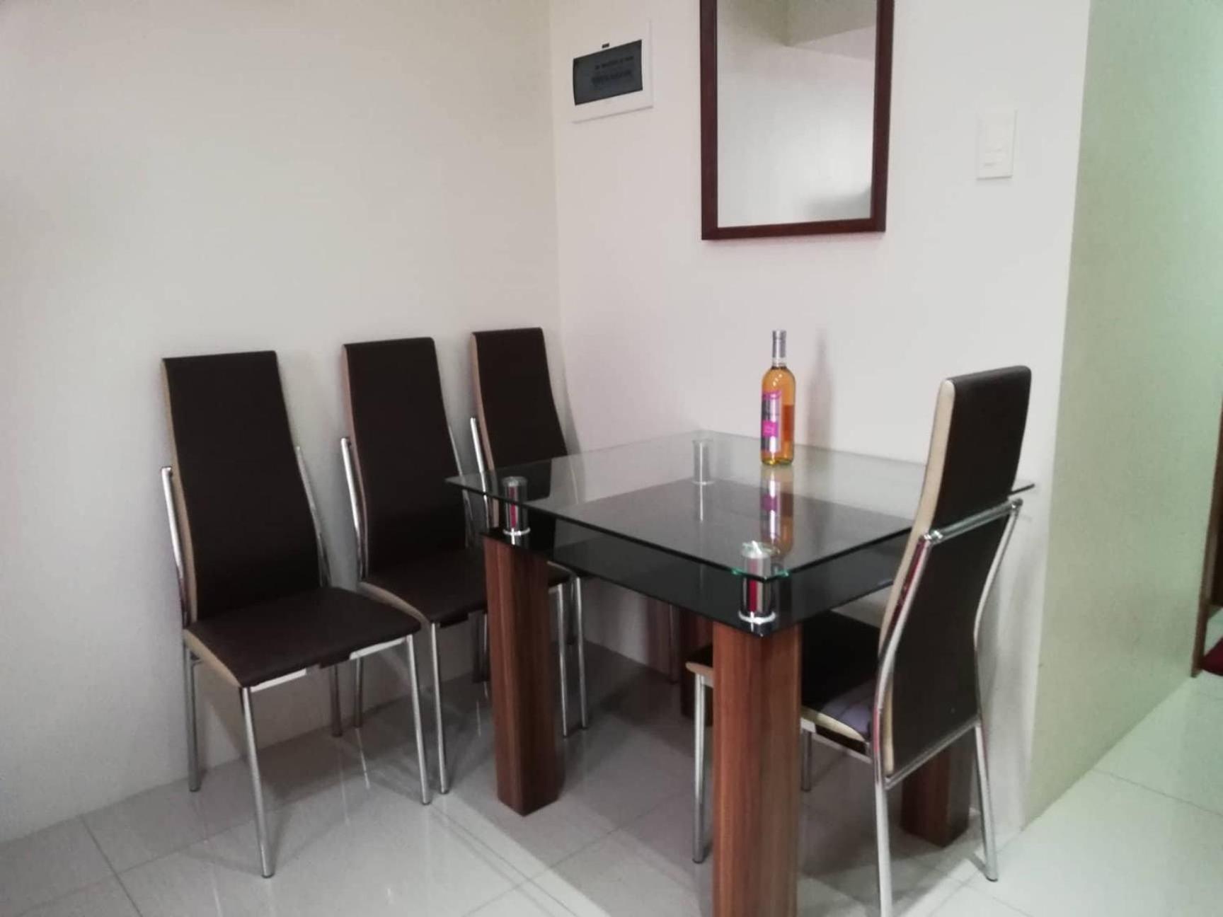 Jdt'S Condo At Horizons 101 Cebu Екстер'єр фото