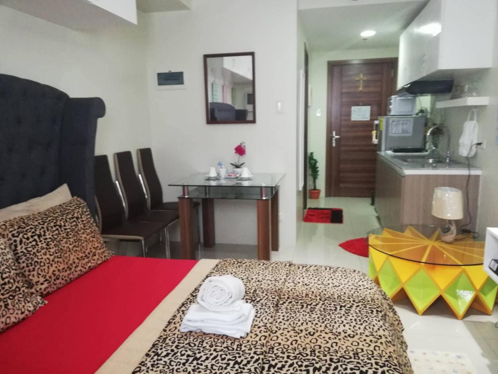 Jdt'S Condo At Horizons 101 Cebu Екстер'єр фото